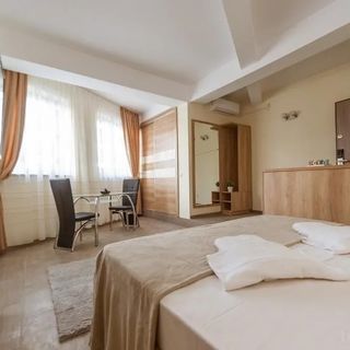 Apartamente Dany Rent a Home Pitești (5)