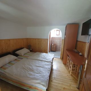 Árnyas Rejtek Apartman Barcs (4)