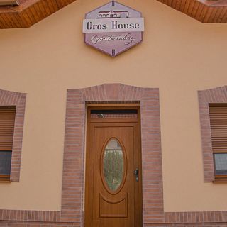 Oros House Apartmanház Orosháza (2)