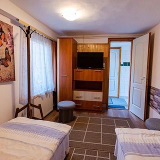 Fenyvesi Vendégház II Balassagyarmat (5)