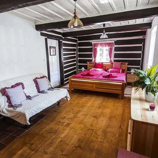 Chalupa Šárka Dolní Dvůr (3)