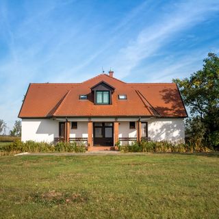 Sterbetz István Túzokvédelmi Látogatóközpont Dévaványa (2)