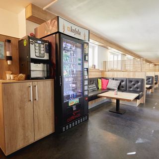 University hotel VŠE Praha (3)