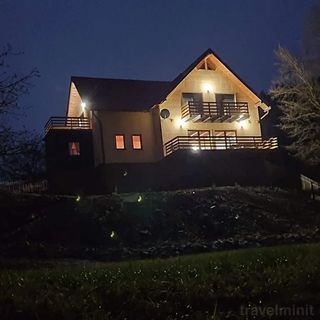 Cabana Hadnagy Sub Cetate (3)