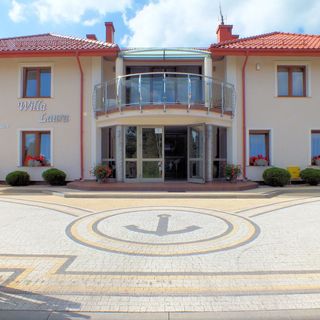 Willa Laura Rowy (2)