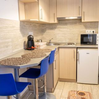CAC Wellness Apartment Siófok (4)