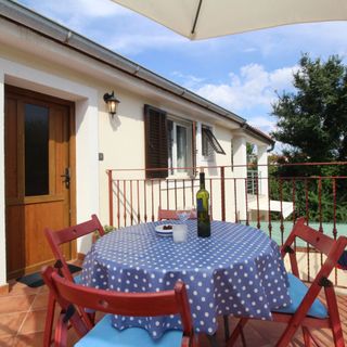 Apatman Bujas Šilo (4)