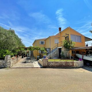 Apartmani Mara Šilo (2)