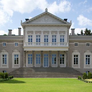 Manowce Palace (3)