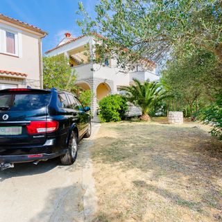 Apartments Sime Lopar (4)