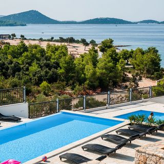 Mobile home Damar 3 Drage (5)