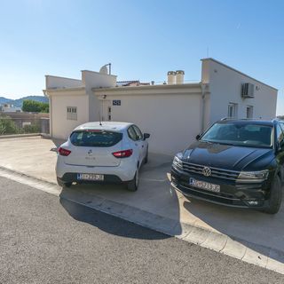 Apartments Osti Rogoznica (4)