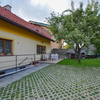 Vila Stražan Poprad (2)