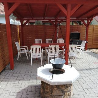 Arinza Apartman Mezőkövesd (3)