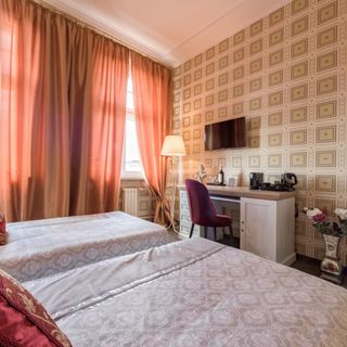 Aparthotel Night o'clock w Opolu (4)