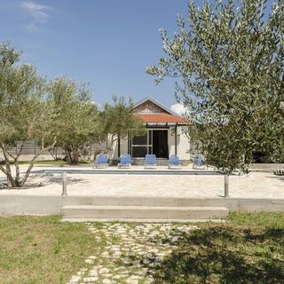 House Hacienda Tribunj (3)