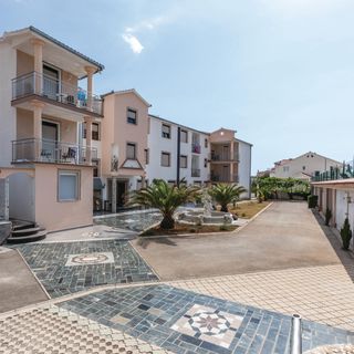 Apartman Okrug Gornji - CDF884 (5)