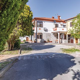 Apartman Pula - CIR370 (2)