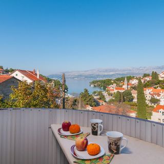 Apartman Splitska - CDB650 (2)