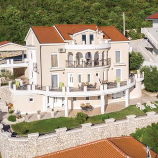 Apartman Komarna - CDR311 (2)