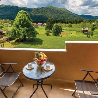 Apartman Ogulin - CCC079 (2)