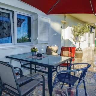 Apartman Dugi Rat - CDE694 (3)