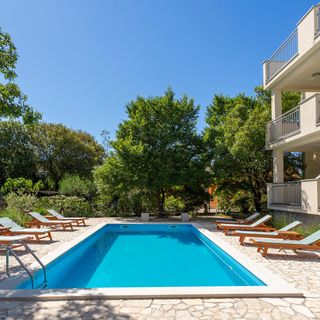 Apartman Pinezići - CKK586 (2)