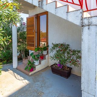 Apartman Vrsar - CIE846 (2)