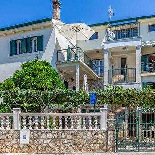 Apartman Pula - CIP906 (2)