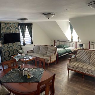 Penzion U Synagogy Dobříš (5)