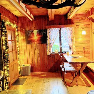 NAŠE CHATA U LESA Rynoltice (5)