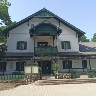 Svájci Lak Panzió Nyíregyháza (4)