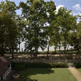 Platán Apartmanház Balatonföldvár (4)