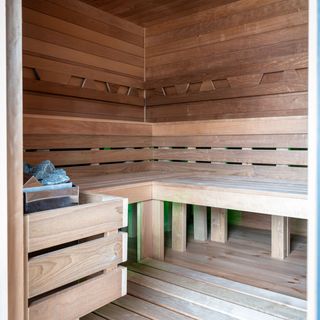 Napsugár and Virág Apartman **** Tiszafüred (5)