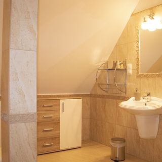 Gyöngyöm Apartman Balatonalmádi (5)