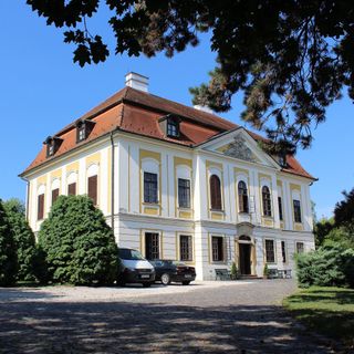 Erdőtarcsai Kastély Panzió (5)