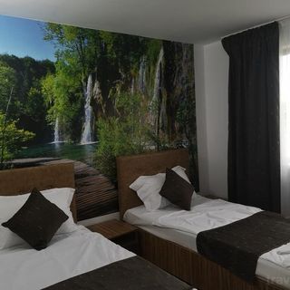 Pensiunea Paradiso Sarinasuf (3)