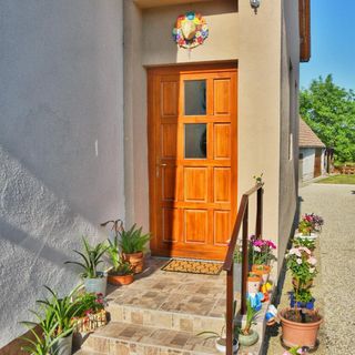 Gyarmati Apartman Örvényes (2)