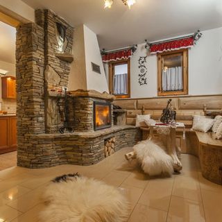 Chałpa u Zbójnika Zakopane (2)