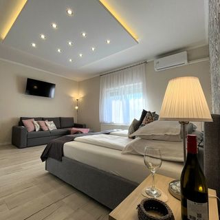 Milano Vendégház Bakonybél (2)