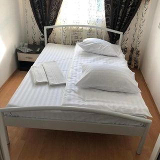 Casa Alex Pitești (2)