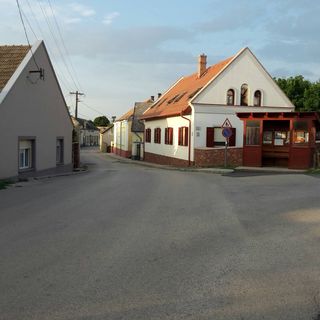 Keresztes Apartman és Vendégház Kővágóörs (4)