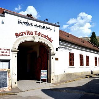 Servita Udvarház Eger (5)
