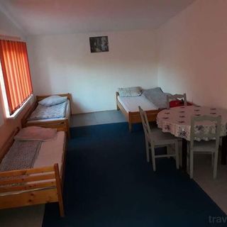 Pensiunea Csilla Eremitu (4)