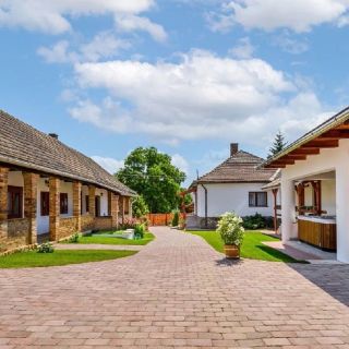 Pipacs és Tulipán Vendégház Bodony (2)