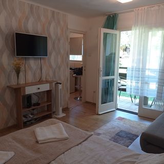 Tündi Apartman Balatonalmádi (4)