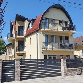 Zóra Apartmanház Zalakaros (2)