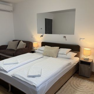 Ferzs Apartman Egerszalók (4)