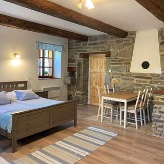 Kamenný statek Rožmitál na Šumavě (5)