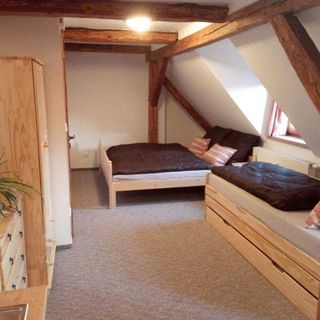 Apartmán na statku Červený Kostelec (4)